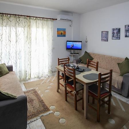 1 Bedroom Apartment With Fast Internet And Sea View Balcony In Durrës Eksteriør billede