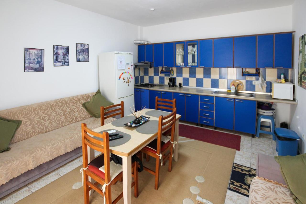 1 Bedroom Apartment With Fast Internet And Sea View Balcony In Durrës Eksteriør billede