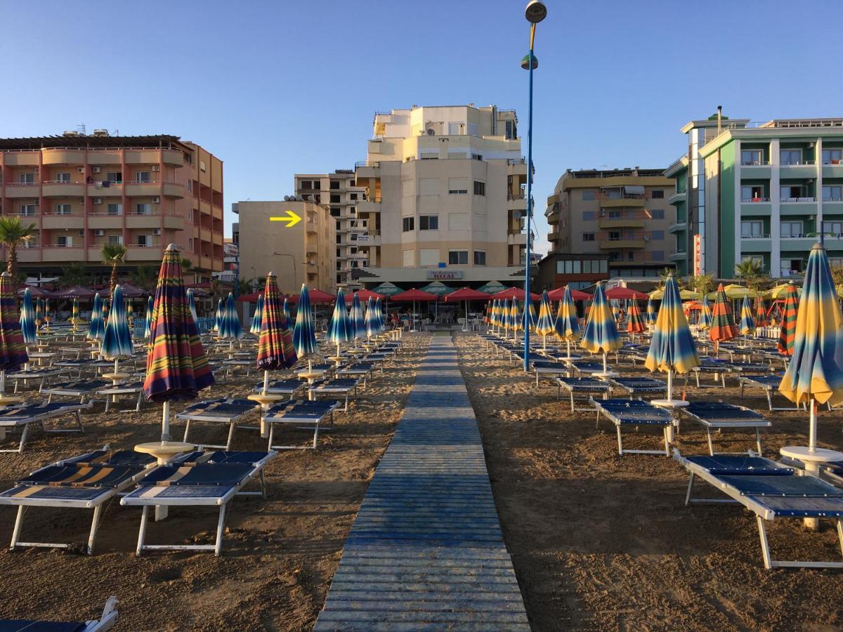 1 Bedroom Apartment With Fast Internet And Sea View Balcony In Durrës Eksteriør billede